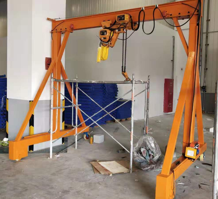 成華牌小型龍門吊